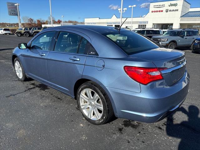 2011 Chrysler 200 Touring 2011 Chrysler 200 Touring