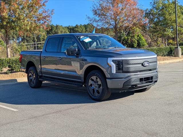 2025 Ford F-150 Lightning Flash