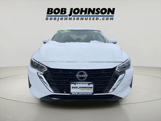 2024 Nissan Sentra SV Xtronic CVT