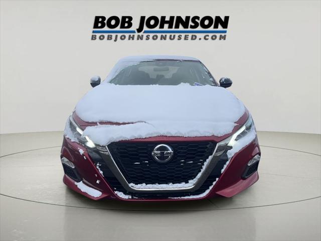 2022 Nissan Altima SR Intelligent AWD