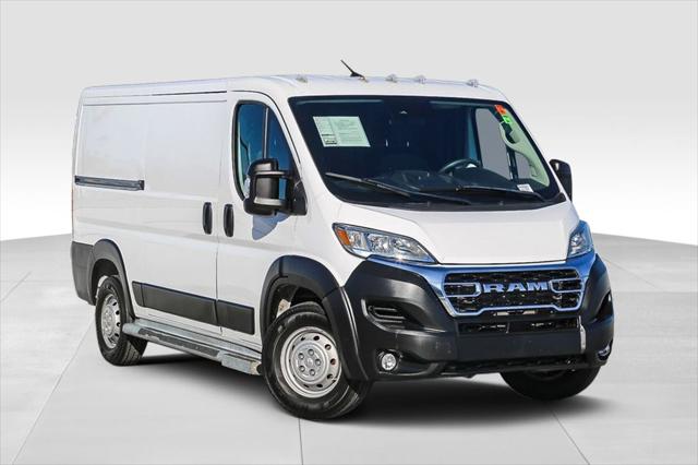 2023 RAM ProMaster 2500 Cargo Van Low Roof 136 WB 2023 RAM ProMaster 2500 Cargo Van Low Roof 136 WB