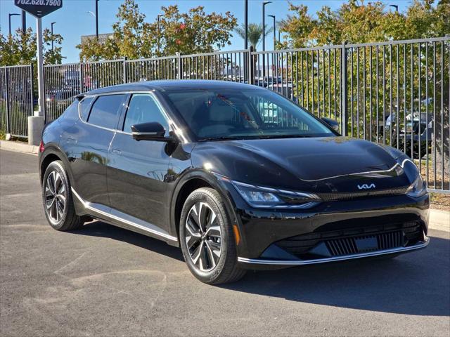 2023 Kia EV6 Wind 2023 Kia EV6 Wind