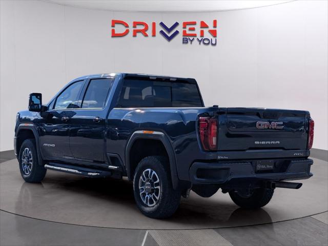 2022 GMC Sierra 2500HD 4WD Crew Cab Standard Bed AT4 2022 GMC Sierra 2500HD 4WD Crew Cab Standard Bed AT4