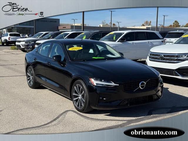 2022 Volvo S60 B5 Momentum 2022 Volvo S60 B5 Momentum