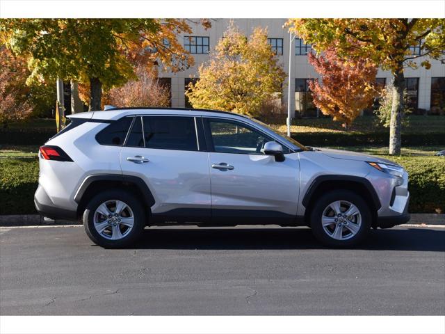 2022 Toyota RAV4 Hybrid XLE 2022 Toyota RAV4 Hybrid XLE
