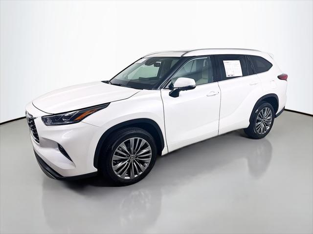2021 Toyota Highlander Platinum 2021 Toyota Highlander Platinum