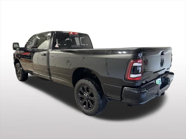2024 RAM 3500 Laramie Crew Cab 4x4 8 Box 2024 RAM 3500 Laramie Crew Cab 4x4 8 Box