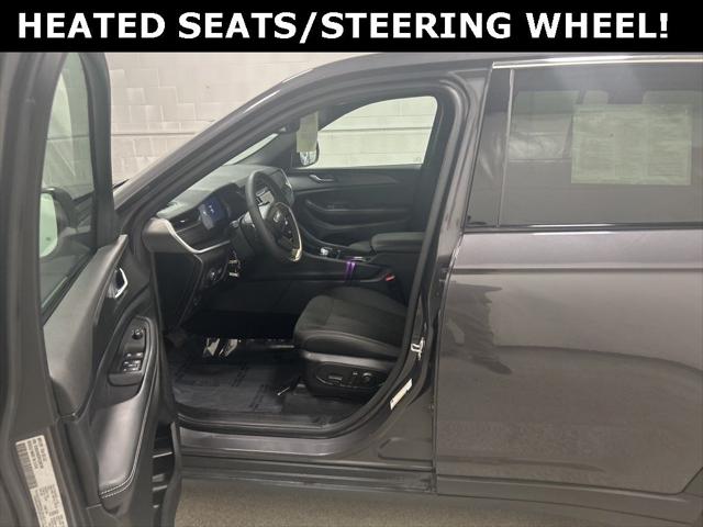 2024 Jeep Grand Cherokee Laredo 4x4 2024 Jeep Grand Cherokee Laredo 4x4