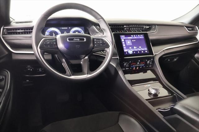 2024 Jeep Grand Cherokee L Altitude 4x4 2024 Jeep Grand Cherokee L Altitude 4x4