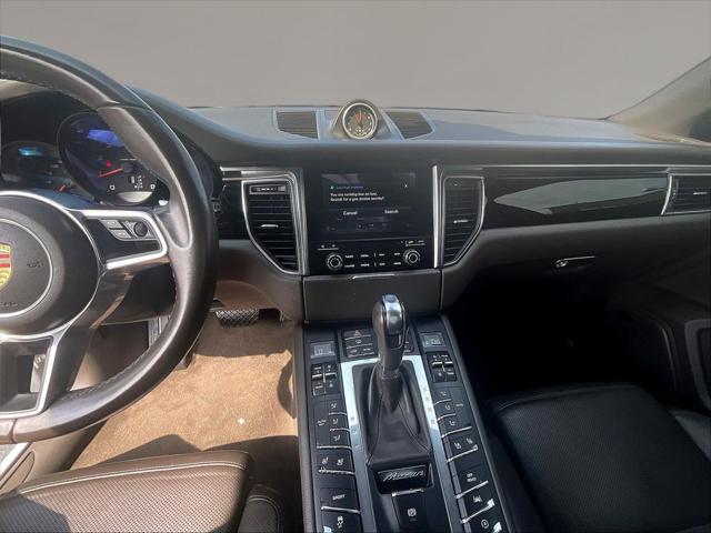 2018 Porsche Macan Base