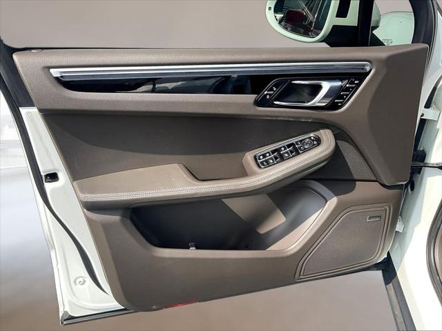 2018 Porsche Macan Base