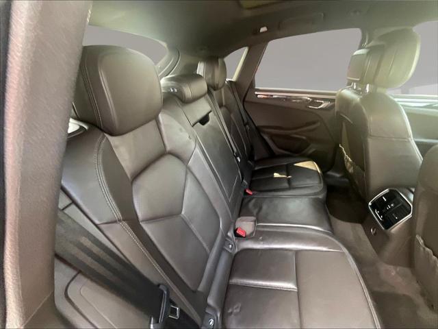 2018 Porsche Macan Base