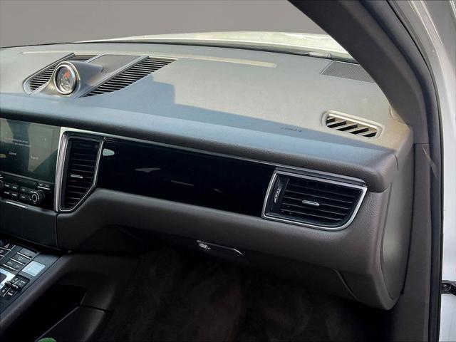 2018 Porsche Macan Base