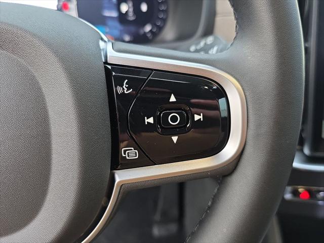 2026 Volvo XC90 Plus, B6 AWD Gas (mild hybrid), Gasoline, Bright, 7 Seats