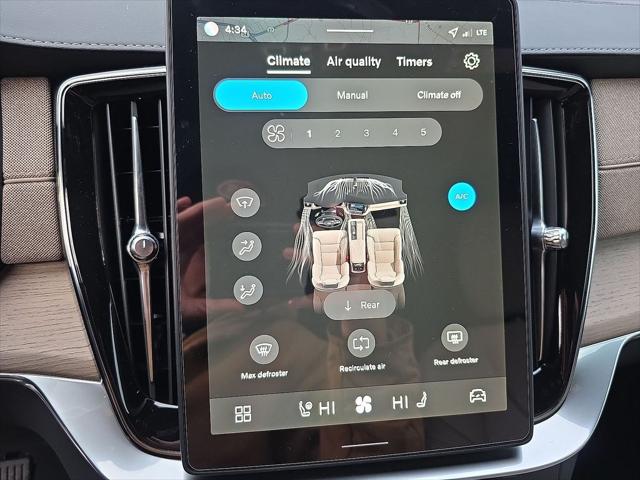 2026 Volvo XC90 Plus, B6 AWD Gas (mild hybrid), Gasoline, Bright, 7 Seats