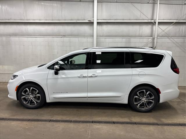 New 2026 Chrysler Pacifica For Sale in Wilmington, OH