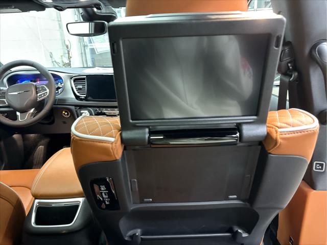 New 2026 Chrysler Pacifica For Sale in Wilmington, OH