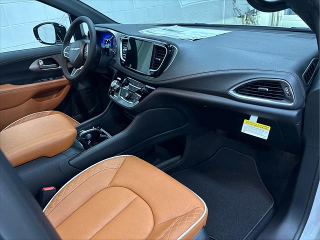 New 2026 Chrysler Pacifica For Sale in Wilmington, OH