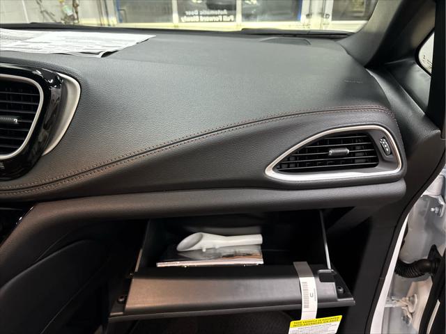 New 2026 Chrysler Pacifica For Sale in Wilmington, OH