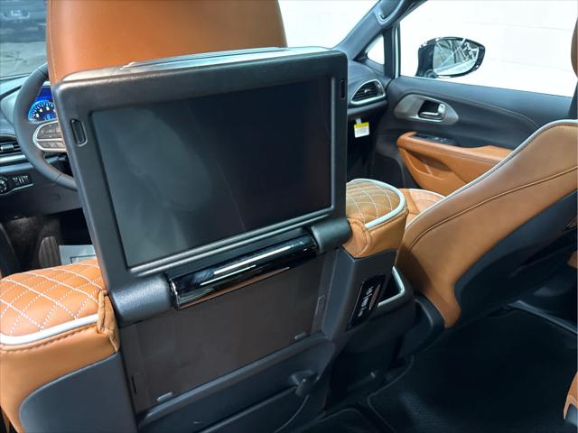 New 2026 Chrysler Pacifica For Sale in Wilmington, OH