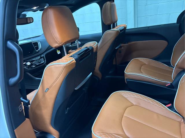 New 2026 Chrysler Pacifica For Sale in Wilmington, OH