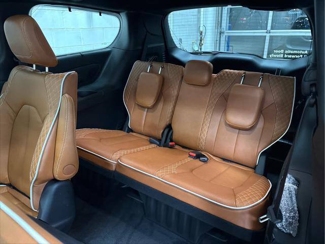 New 2026 Chrysler Pacifica For Sale in Wilmington, OH