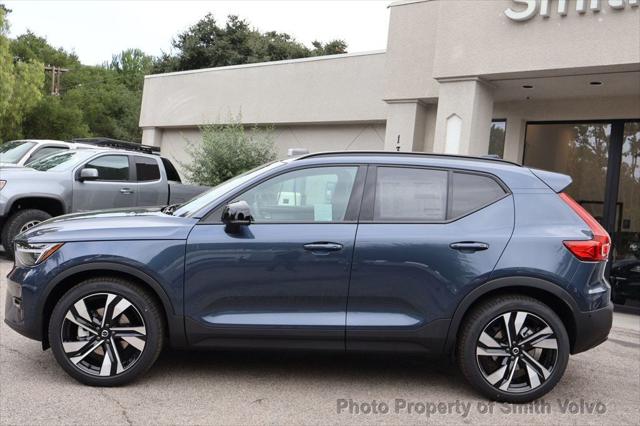 2026 Volvo XC40 B5 Ultra