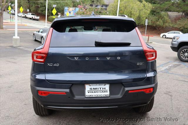 2026 Volvo XC40 B5 Ultra