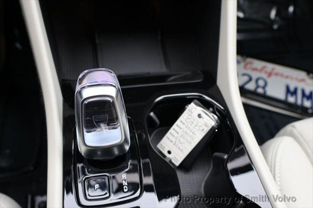 2026 Volvo XC40 B5 Ultra