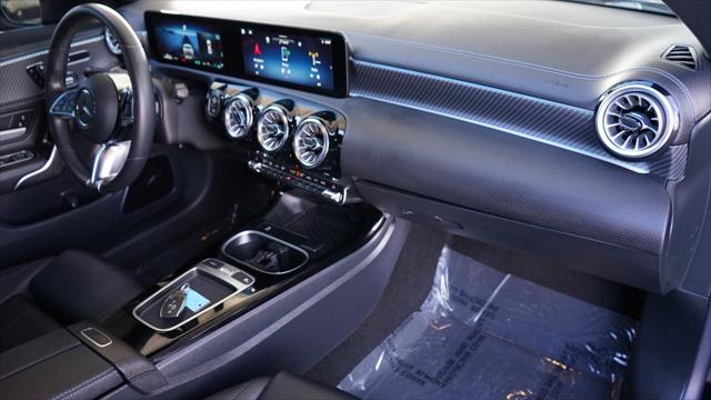 2025 Mercedes-Benz CLA 250 CLA250