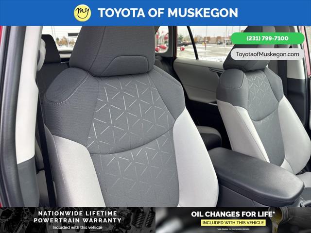2025 Toyota RAV4 XLE