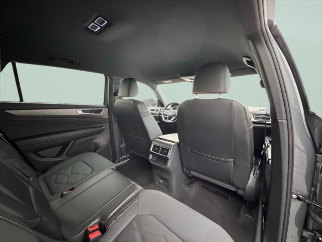 2024 Volkswagen Atlas Cross Sport 2.0T SE w/Technology