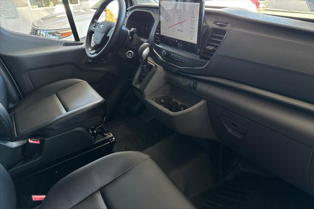 2026 Ford Transit Cargo Van Base