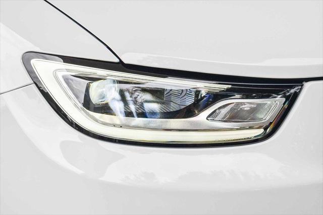 2026 Chrysler Pacifica Pinnacle AWD