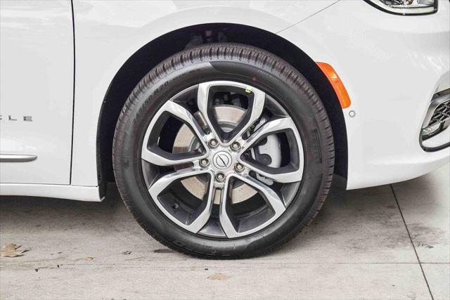 2026 Chrysler Pacifica Pinnacle AWD