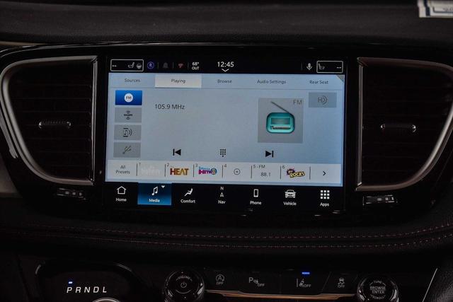 2026 Chrysler Pacifica Pinnacle AWD