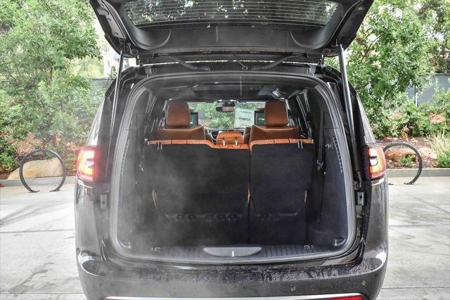 2026 Chrysler Pacifica Pinnacle
