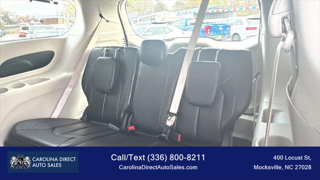 2022 Chrysler Pacifica Touring L