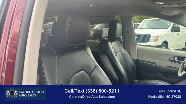 2022 Chrysler Pacifica Touring L