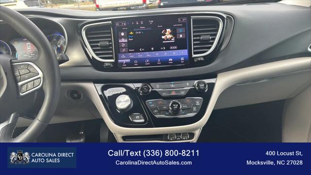2022 Chrysler Pacifica Touring L