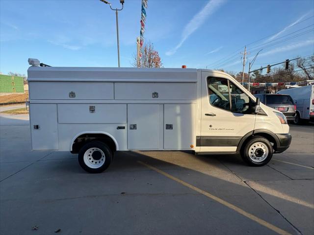 2016 Ford Transit Cutaway 250 Cutaway Van 2D