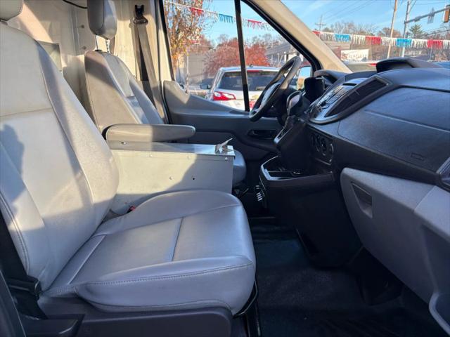 2016 Ford Transit Cutaway 250 Cutaway Van 2D