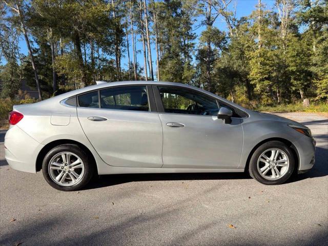 2017 Chevrolet Cruze LT Auto