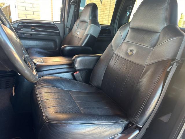 2007 Ford F-350 Lariat 4dr Crew Cab 4WD SB