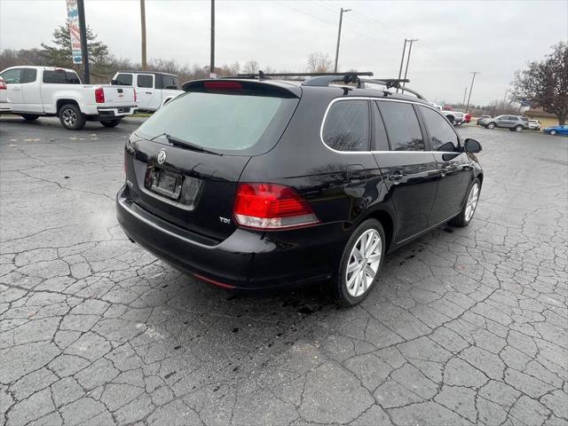 2011 Volkswagen Jetta SportWagen 2.0L TDI for sale in Hillsdale, MI
