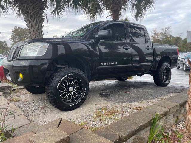 2014 Nissan Titan SV