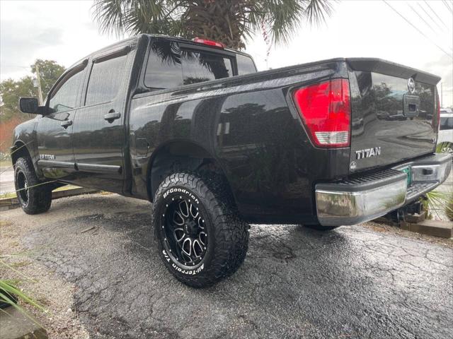2014 Nissan Titan SV