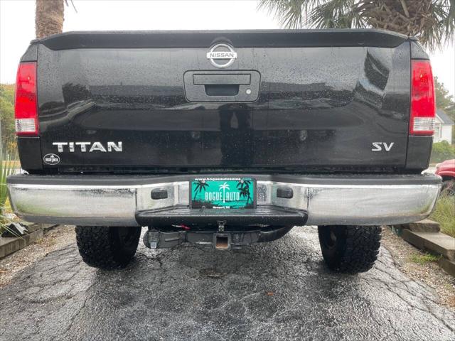 2014 Nissan Titan SV