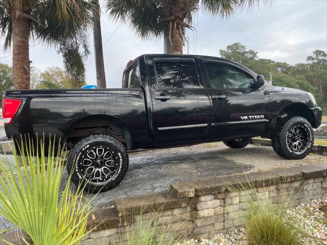 2014 Nissan Titan SV