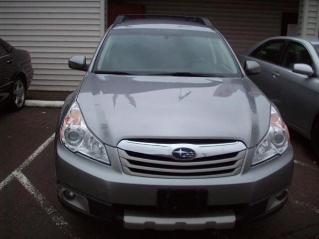 2011 Subaru Outback 2.5i Premium for sale in Portland, OR